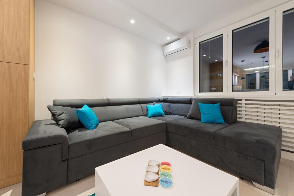 Vivio Luxury Apartment Belgrado Buitenkant foto