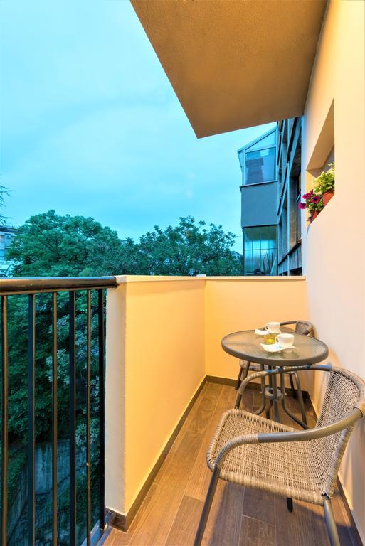 Vivio Luxury Apartment Belgrado Buitenkant foto